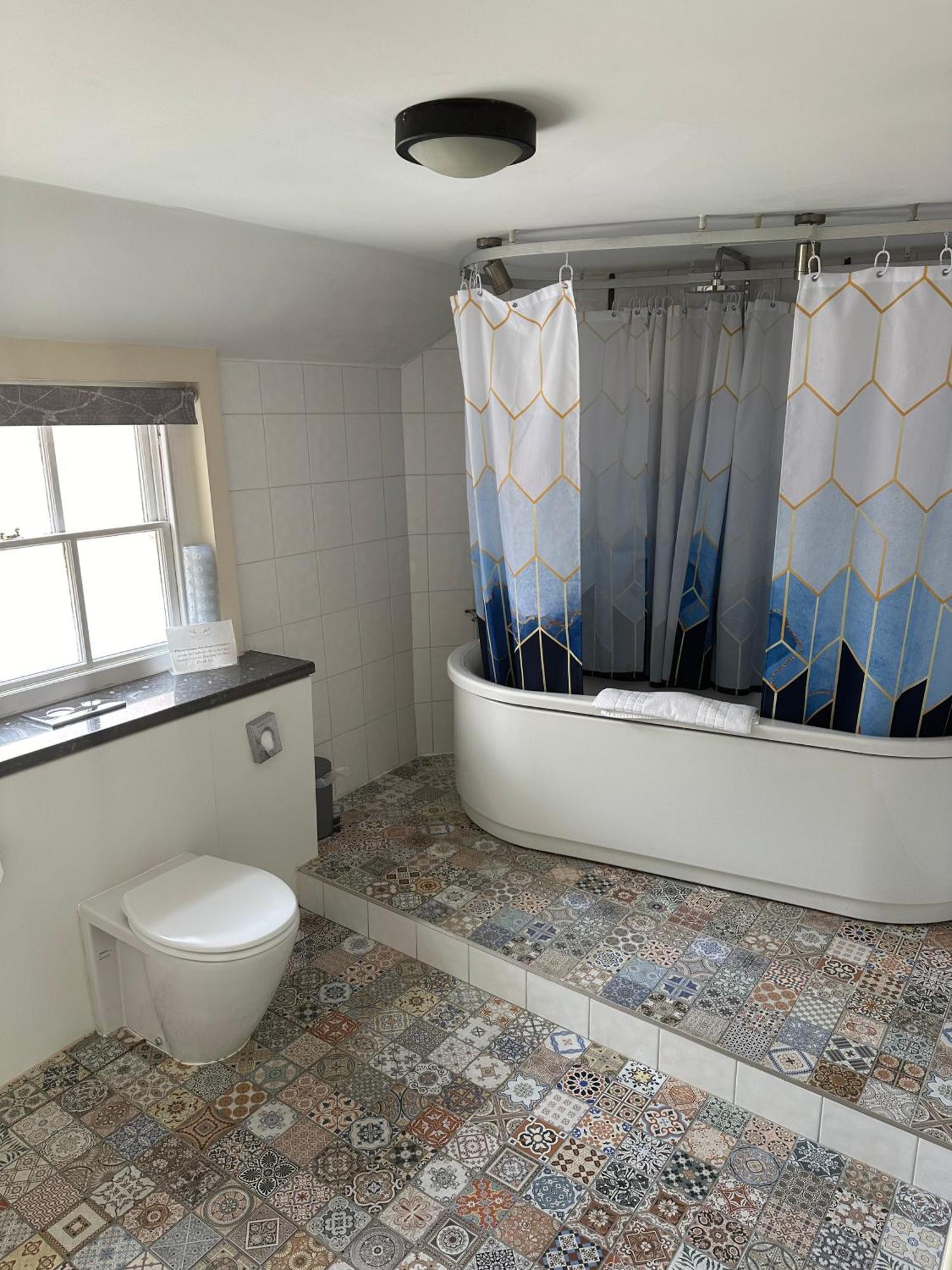 The White Hart Hotel ウェリン 部屋 写真